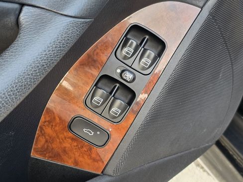 Used 2009 Mercedes-Benz CLK 350 Coupe image 7