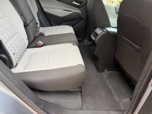 Used 2023 Chevrolet Equinox LS AWD/4WD image 60