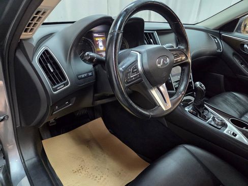 Used 2019 INFINITI Q50 Luxe w/ Essential Package (3.0T Luxe) image 19