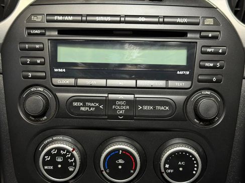 Used 2010 MAZDA MX-5 Miata Touring w/ Suspension Pkg RWD image 27