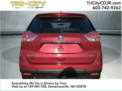 Used 2016 Nissan Rogue S image 4