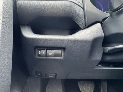 Certified 2024 Toyota RAV4 XLE AWD/4WD image 29
