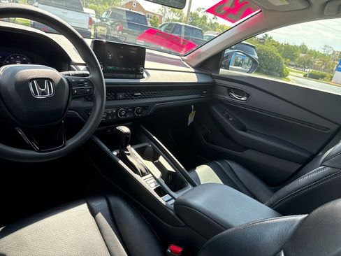 Certified 2023 Honda Accord EX image 24