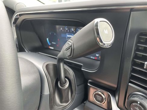 New 2026 Ford F250 Lariat w/ Black Appearance Package image 17