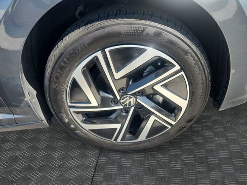 Used 2024 Volkswagen Jetta SEL image 14