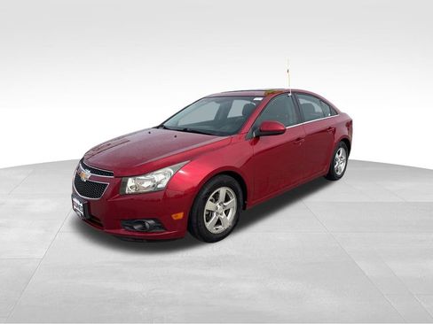 Used 2011 Chevrolet Cruze LT FWD image 3