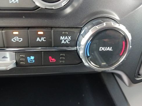 Used 2026 Ford F250 Lariat w/ Chrome Package AWD/4WD image 27