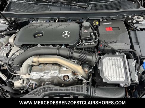 Used 2025 Mercedes-Benz CLA 250 4MATIC image 11