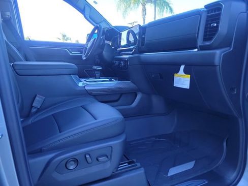 New 2026 Chevrolet Silverado 1500 LTZ w/ LTZ Premium Package image 17