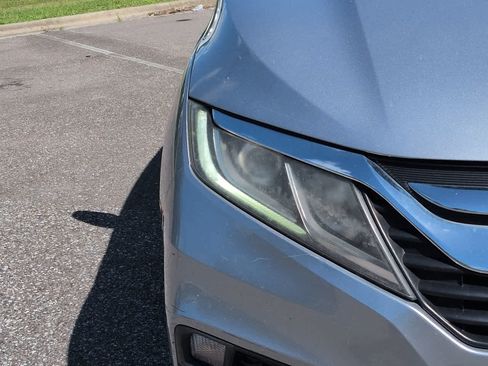 Used 2018 Honda Odyssey EX image 10