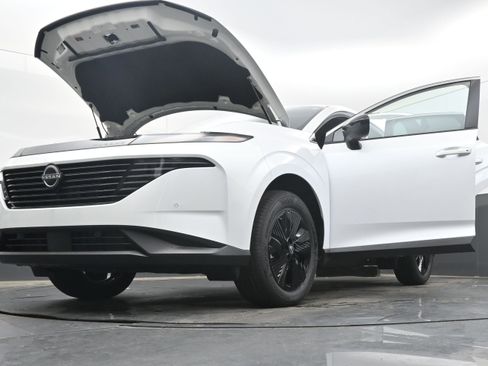 New 2025 Nissan Murano SV image 39