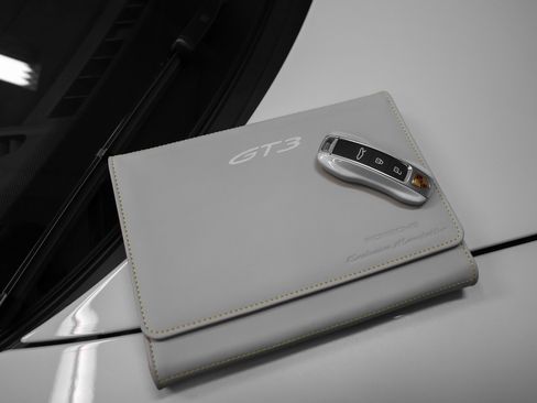 Certified 2026 Porsche 911 GT3 image 30