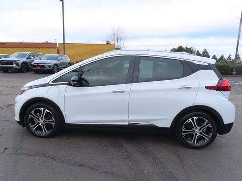 Used 2017 Chevrolet Bolt Premier w/ Driver Confidence II Package image 4