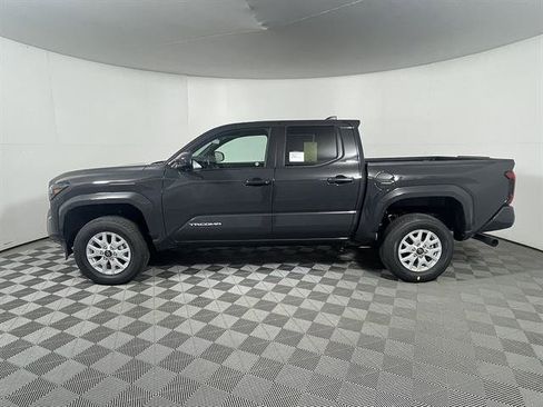 New 2026 Toyota Tacoma SR5 AWD/4WD image 4