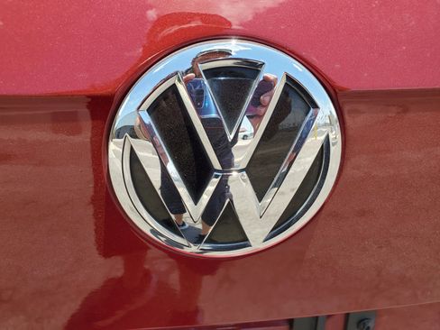 Used 2019 Volkswagen Tiguan S w/ Driver Assistance Package image 22