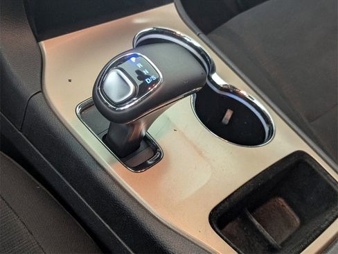 Used 2015 Jeep Grand Cherokee Laredo image 20