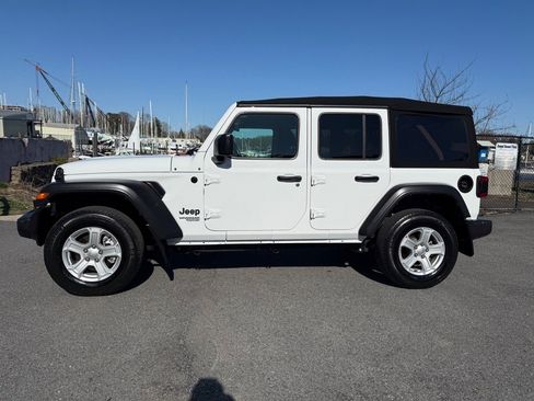 Certified 2021 Jeep Wrangler Sport S image 3