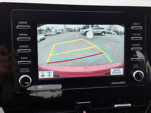 Certified 2022 Toyota Camry SE image 15