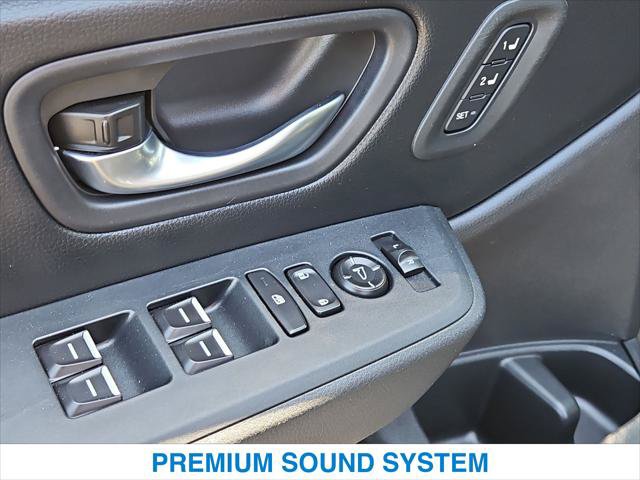 Certified 2023 Honda Pilot Touring image 13