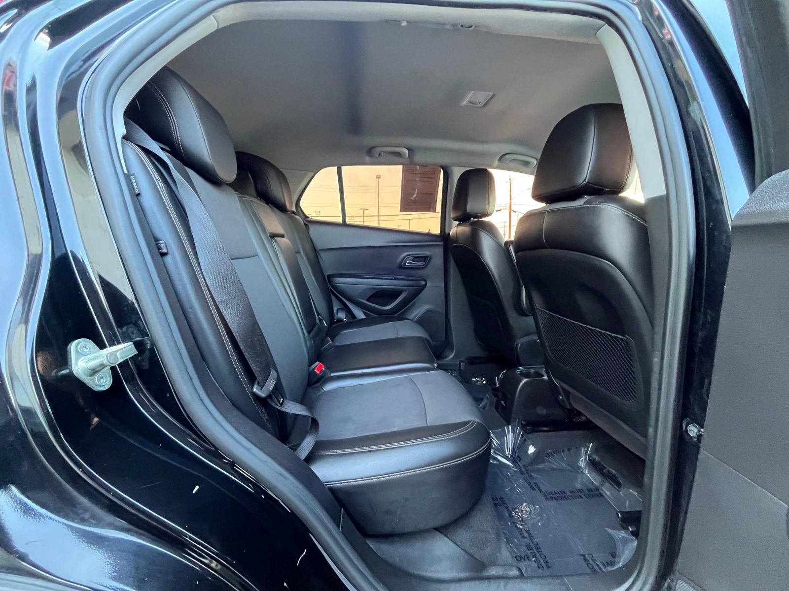 Used 2018 Chevrolet Trax LT w/ Redline Edition FWD image 35