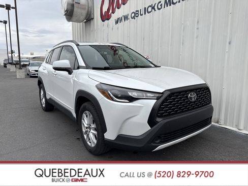 Used 2022 Toyota Corolla Cross LE w/ Moonroof Package image 25