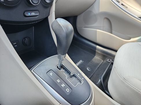 Used 2016 Hyundai Accent SE FWD image 14