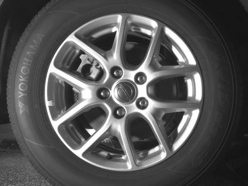 Used 2024 Chrysler Pacifica Touring-L FWD image 38
