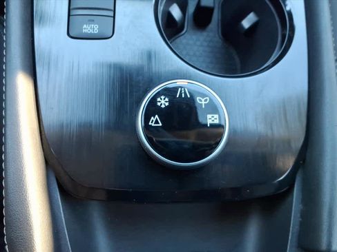 Certified 2023 Nissan Rogue SL w/ SL Premium Package image 22