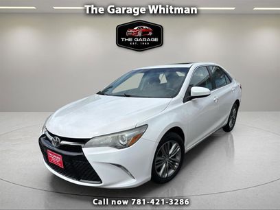 Used 2016 Toyota Camry SE w/ Moonroof Package