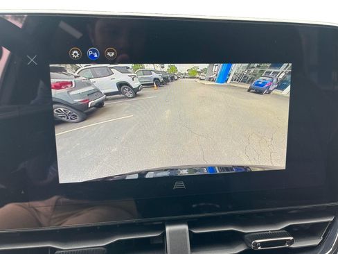 New 2026 Chevrolet Equinox RS AWD/4WD image 24