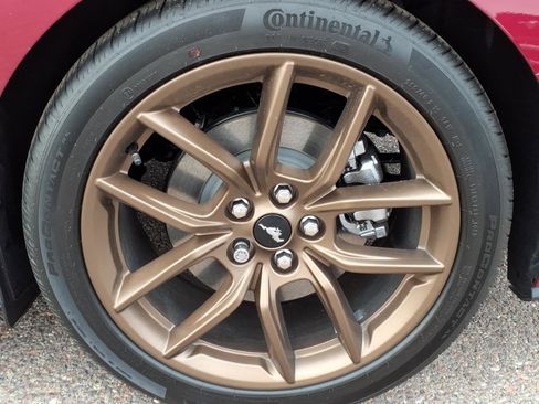 Used 2025 Ford Mustang Premium RWD image 5