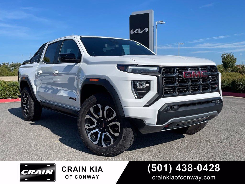 Used 2025 GMC Canyon AT4 w/ Nightfall Edition AWD/4WD image 1
