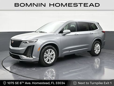 Certified 2023 Cadillac XT6 Luxury FWD image 1