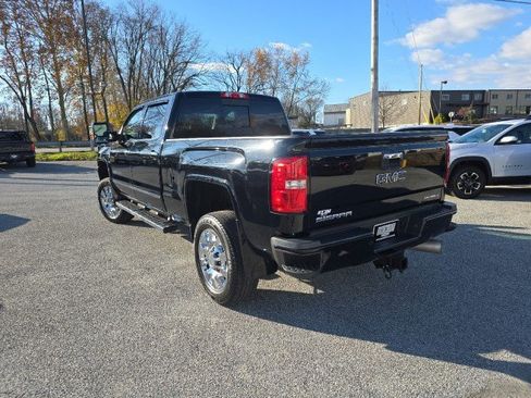 Used 2018 GMC Sierra 2500 Denali image 9
