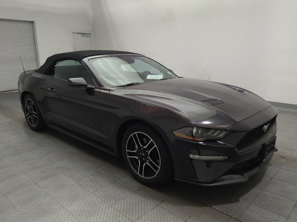 Used 2022 Ford Mustang Premium RWD image 13