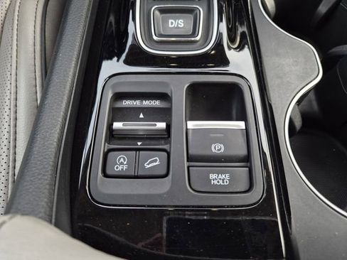 Used 2023 Honda Pilot Elite image 46