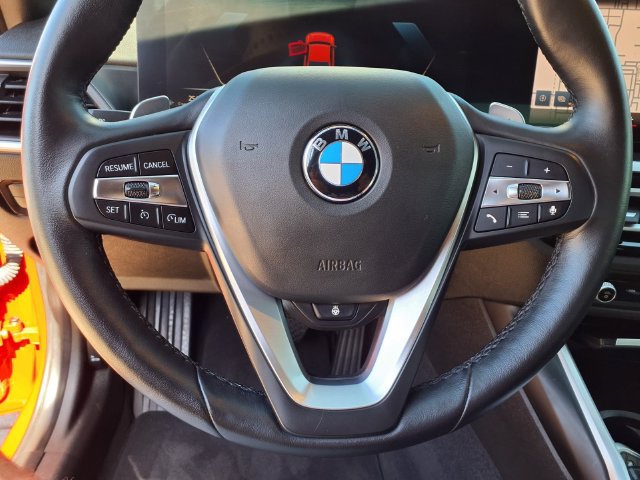 Used 2023 BMW 330i Sedan w/ Premium Package RWD image 21