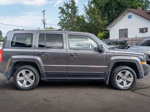 Used 2015 Jeep Patriot Limited AWD/4WD image 5