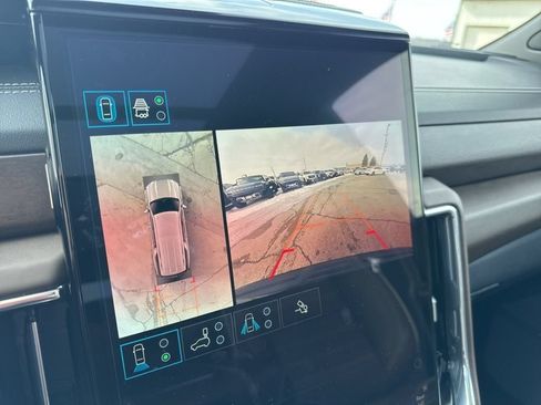 Used 2025 GMC Yukon XL Denali Ultimate w/ LPO, Floor Liner Package AWD/4WD image 41