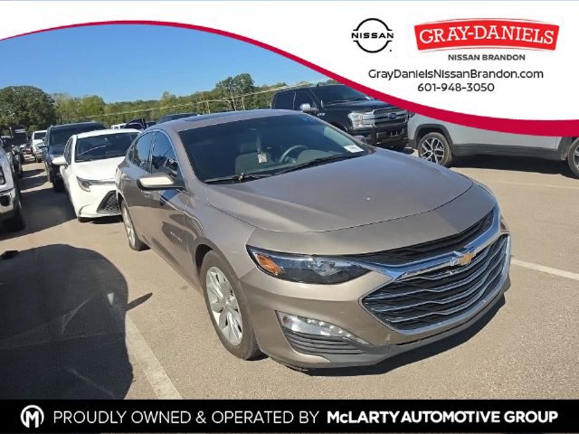Used 2024 Chevrolet Malibu LT FWD image 1