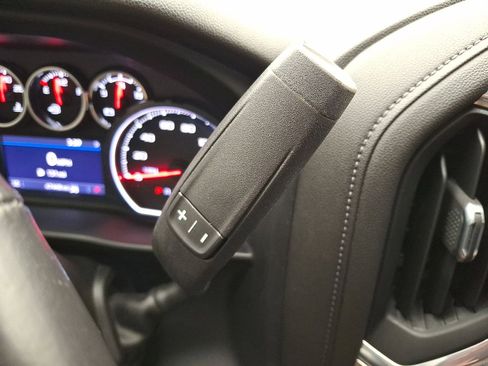 Used 2022 Chevrolet Silverado 1500 RST AWD/4WD image 12