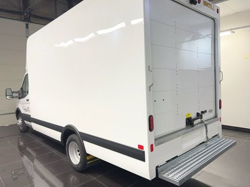New 2025 Ford Transit 350 Low Roof DRW w/ Exterior Upgrade Package RWD image 4
