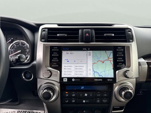 Used 2022 Toyota 4Runner Limited AWD/4WD image 23