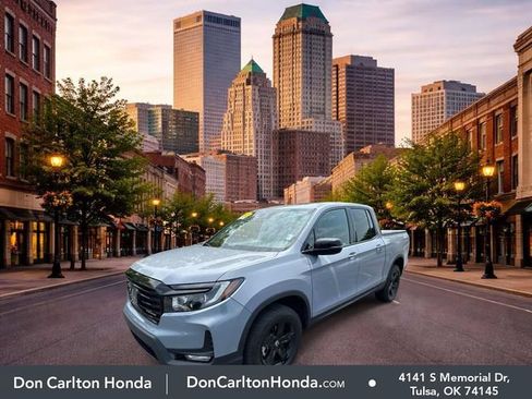 Used 2023 Honda Ridgeline Black Edition image 3