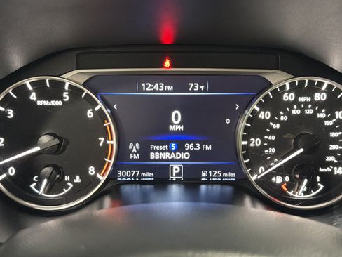 Used 2025 Nissan Altima 2.5 SV FWD image 20