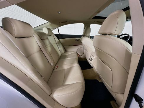Used 2010 Lexus ES 350 image 31