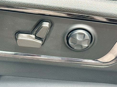 Used 2022 RAM 1500 Limited image 24