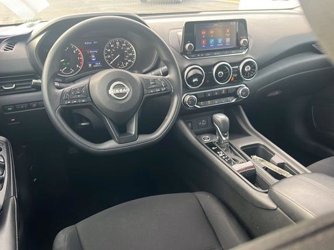Used 2024 Nissan Sentra S FWD image 18