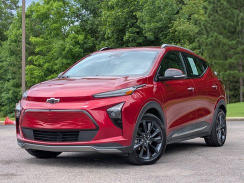 Used 2022 Chevrolet Bolt EUV Premier w/ Launch Edition FWD image 4