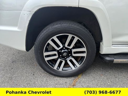 Used 2014 Toyota 4Runner Limited AWD/4WD image 31